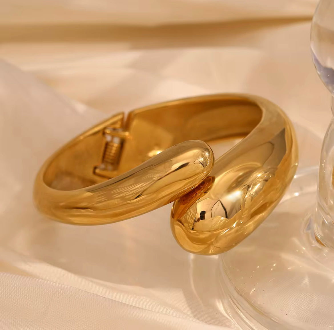 Embrace Bangle