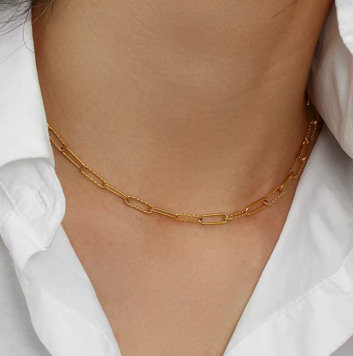 Shinnyclipschainnecklace