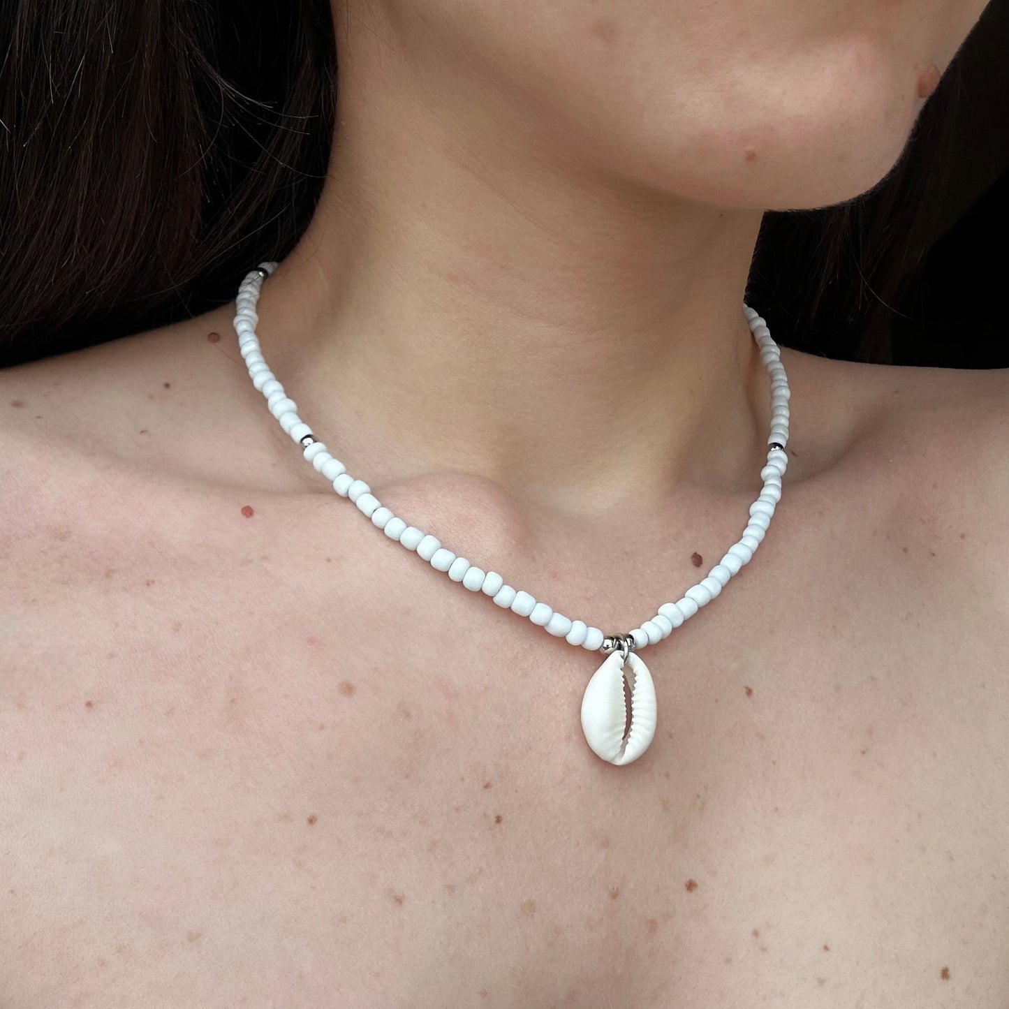 White Stone Beads Necklace