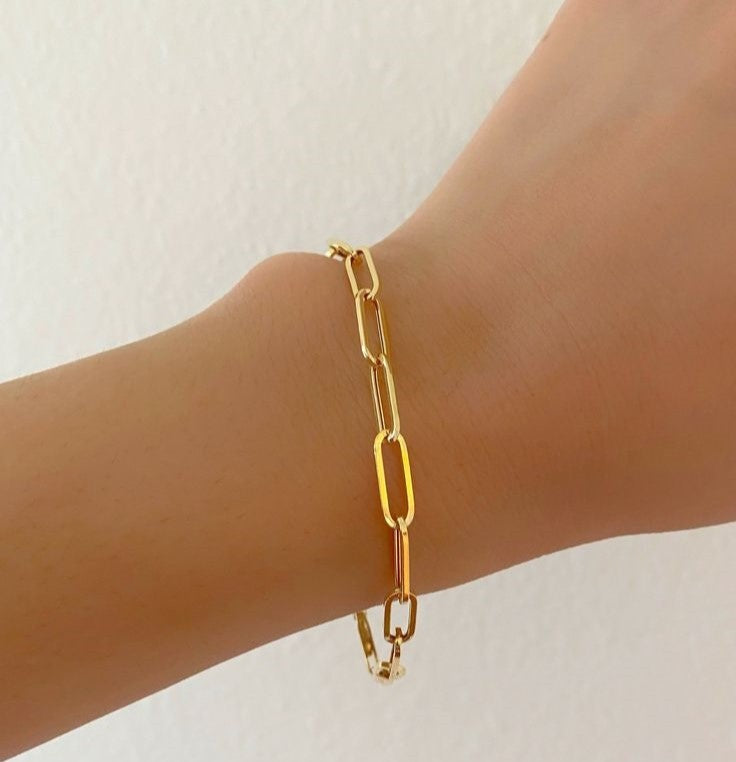 Clicky Chain Bracelet