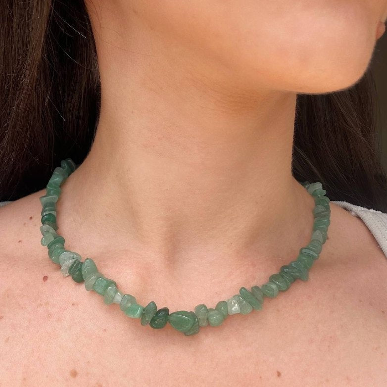 Handmade Crystal Stones Green Chocker Necklace