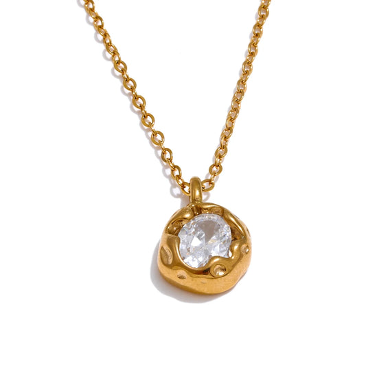 Cia Necklace
