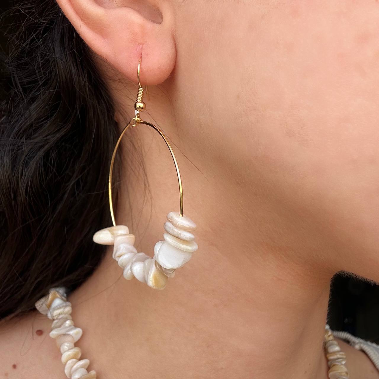 Handmade Crystal Beige Earrings